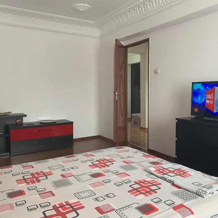 Alina Studio Apartment Galaţi Exterior foto