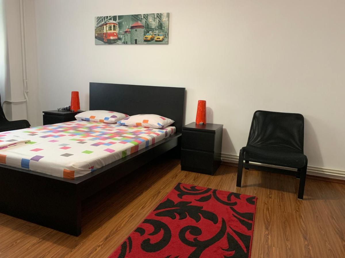 Alina Studio Apartment Galaţi Exterior foto